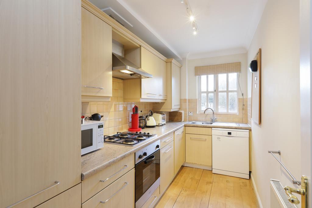 Apartamento Beautiful Flat With Terrace Londres Exterior foto
