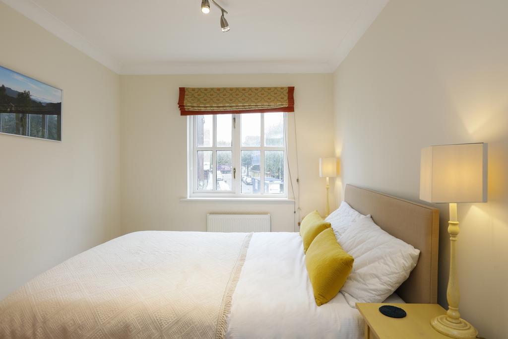 Apartamento Beautiful Flat With Terrace Londres Exterior foto